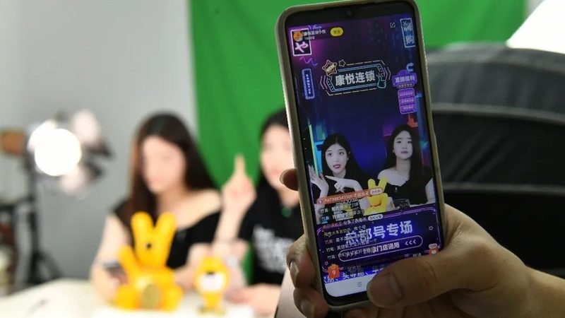揭秘正规育儿嫂家政公司：如何选择，避免误区
